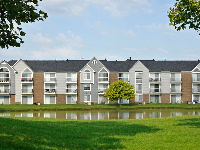 Southport Apartments in Belleville, MI - Building Photo - Building Photo