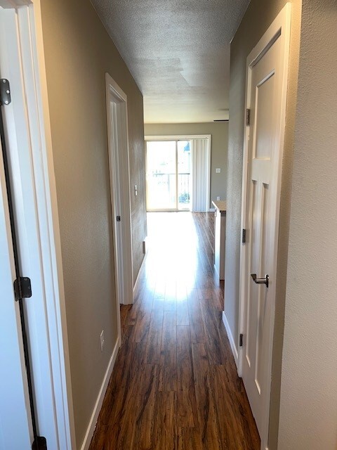 2007 Aaron Dr in Lynden, WA - Building Photo