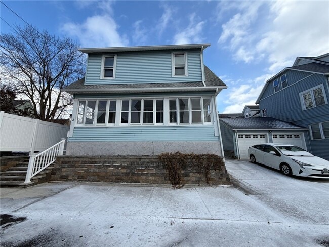 property at 3 Johnson St