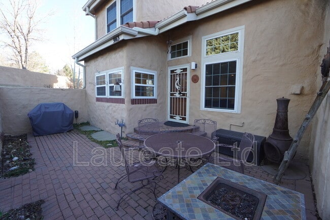 9163 Cactus Ct in Lone Tree, CO - Foto de edificio - Building Photo