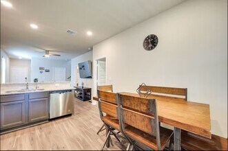 4444 Kiowa Pass in San Antonio, TX - Building Photo - Building Photo