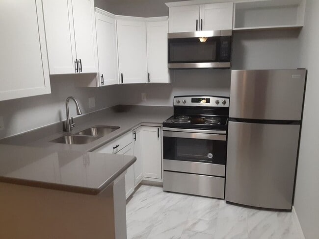 property at 18333 Roehampton
