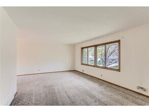 4525 Nevada Ave N in Minneapolis, MN - Building Photo - Building Photo