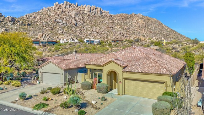 11516 E Ranch Gate Rd in Scottsdale, AZ - Foto de edificio - Building Photo