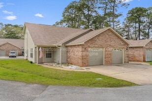 1839 Sod Dr in Fort Walton Beach, FL - Building Photo