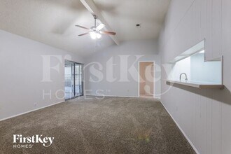 6114 Knotty Post Ln in Spring, TX - Building Photo - Building Photo