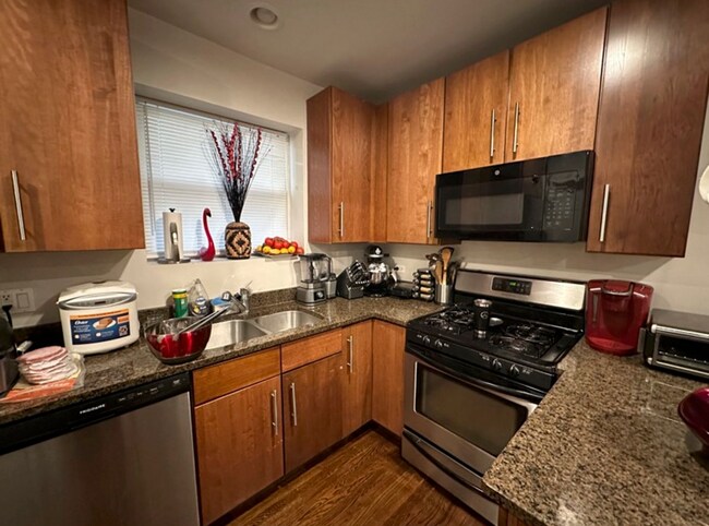 4228 N Whipple St in Chicago, IL - Building Photo - Building Photo