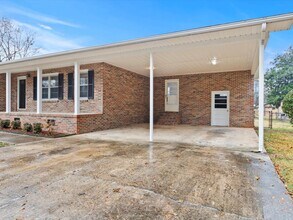 1302 Aston St in Athens, AL - Building Photo - Building Photo