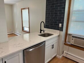 54 Cherry St in Medford, MA - Building Photo - Building Photo