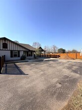 2005 Pasadena Blvd in Pasadena, TX - Building Photo - Building Photo