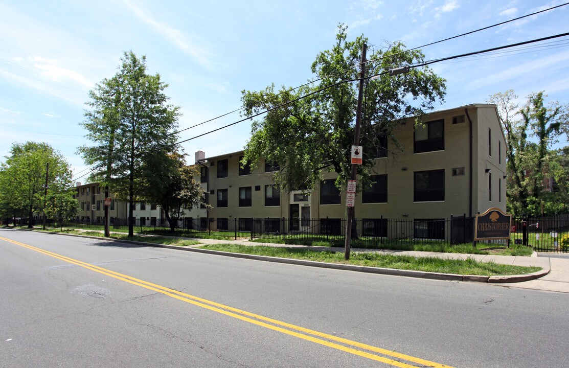 Christopher Condominiums in Washington, DC - Foto de edificio