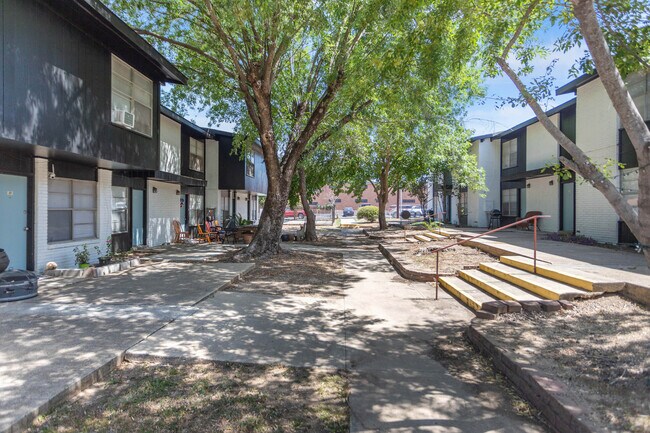The Townes Townhomes in San Antonio, TX - Foto de edificio - Building Photo