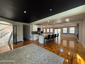 605 Farrelly Ave in Berkeley Township, NJ - Building Photo - Building Photo