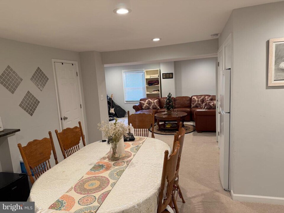 44140 Bristow Cir in Ashburn, VA - Building Photo