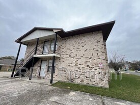 5170 Weston in Baker, LA - Building Photo