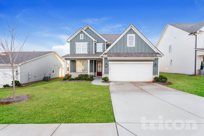 property at 420 Freeport Wy