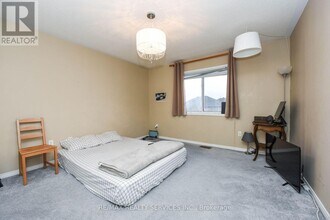 16 Wilmont Ct in Brampton, ON - Building Photo - Building Photo
