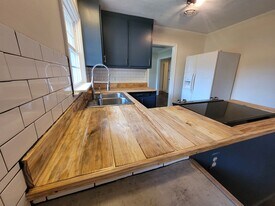 305 Vance Rd in Vance, SC - Building Photo