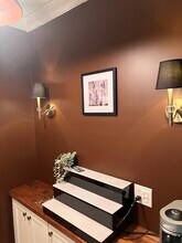 72 Bakersfield St, Unit Master Bedroom in Boston, MA - Building Photo - Building Photo