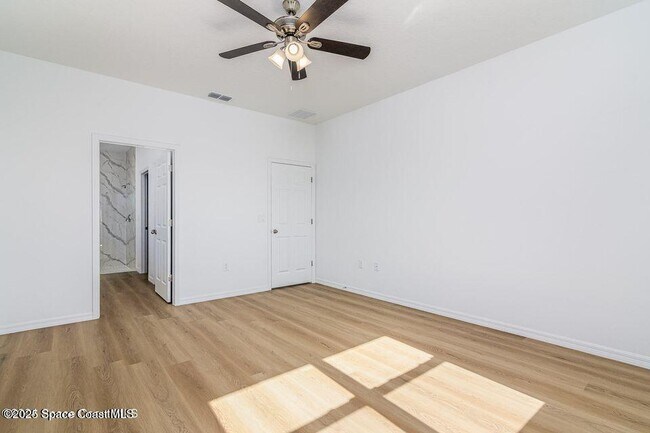 1398 Saxony Rd SW in Palm Bay, FL - Building Photo - Building Photo