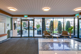 1461 Harwood in Vancouver, BC - Building Photo - Lobby