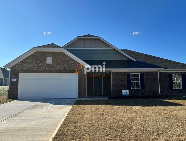 313 Gazebo Dr in Bonaire, GA - Building Photo - Building Photo