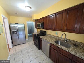 1668 Kirkwood Rd in Baltimore, MD - Building Photo - Building Photo
