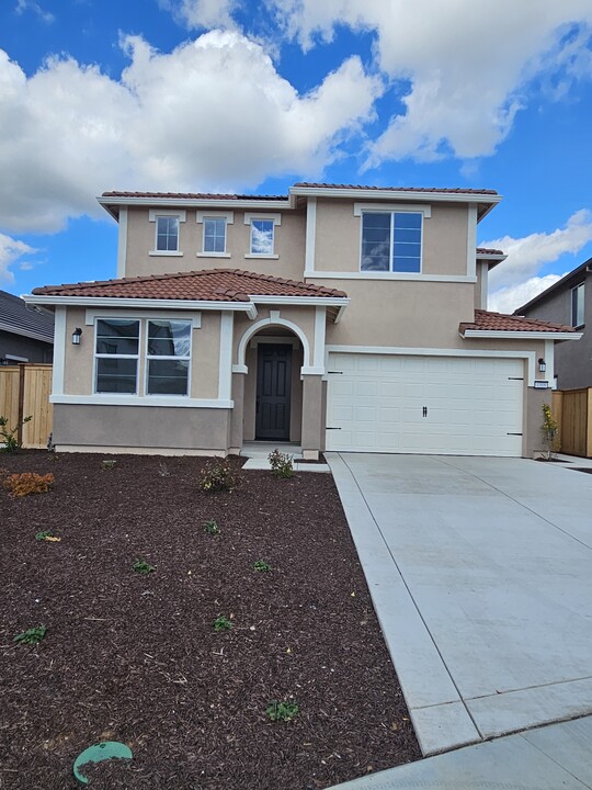 4308 Greenshank Cir in Rancho Cordova, CA - Building Photo