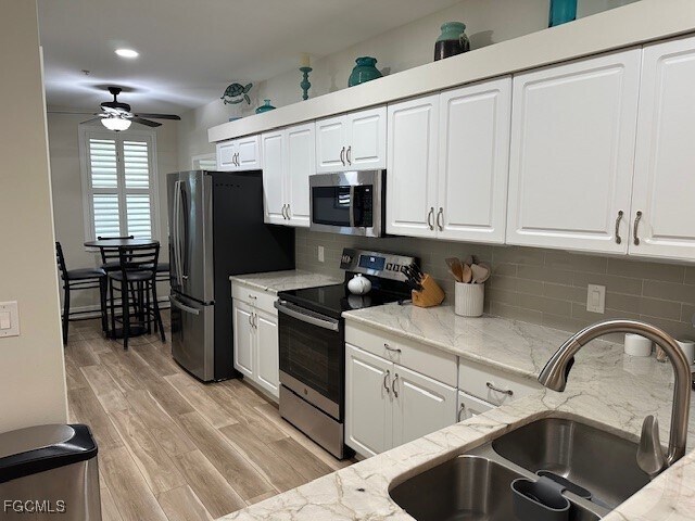 11041 Gulf Reflections Drive in Ft. Myers, FL - Building Photo - Building Photo