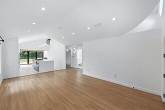 5207 Avenue F in Austin, TX - Foto de edificio - Building Photo