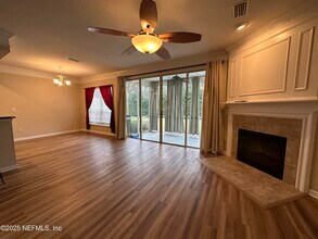 11197 Castlemain Cir W in Jacksonville, FL - Building Photo - Building Photo