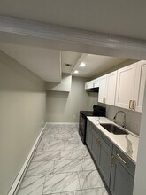 109 E Main St, Unit 1 in Paterson, NJ - Building Photo - Building Photo