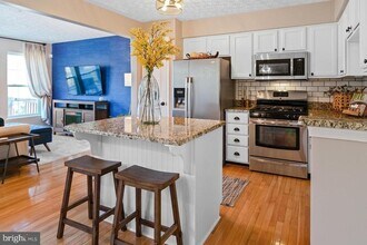 2618 Summer Breeze Ct in Odenton, MD - Building Photo - Building Photo