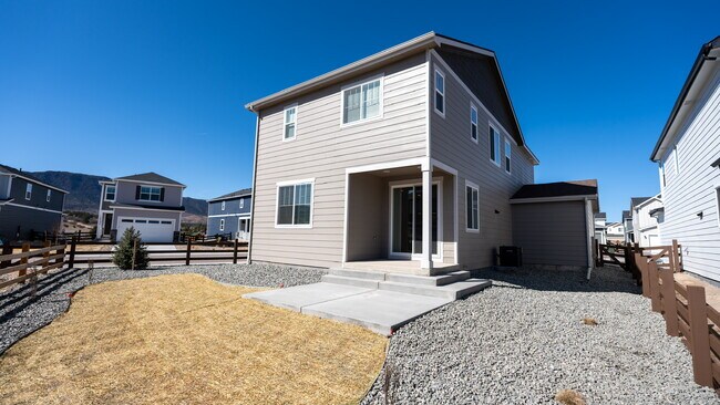 2337 Prairie Smoke Dr in Monument, CO - Foto de edificio - Building Photo