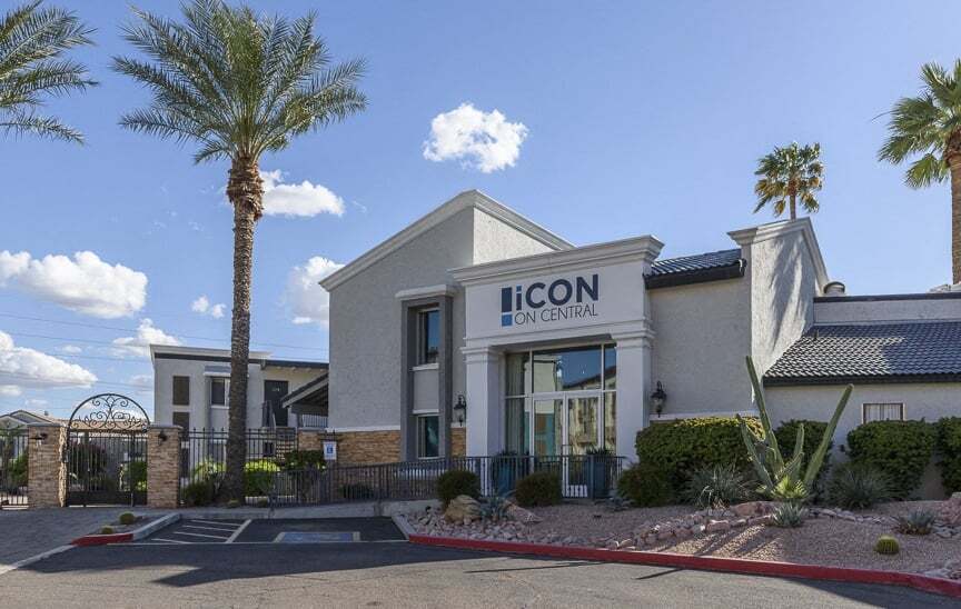 Icon on Central in Phoenix, AZ - Foto de edificio
