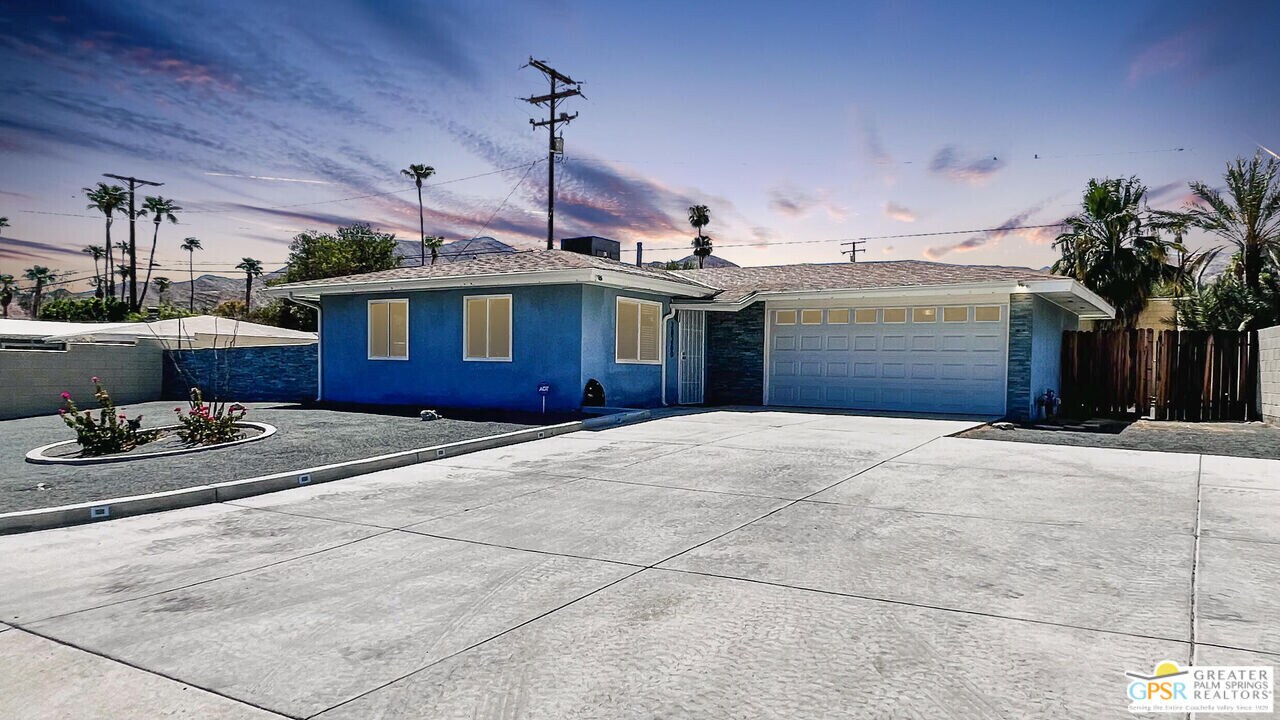 38260 Charlesworth Dr in Cathedral City, CA - Building Photo