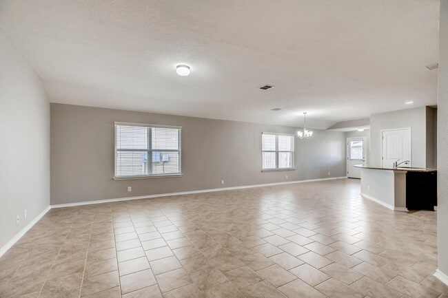 14019 Cremello Fls in San Antonio, TX - Building Photo - Building Photo
