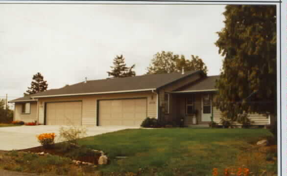 4712-4714 124th Avenue Ct E in Edgewood, WA - Building Photo - Building Photo