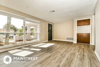 7025 Rockwood Dr in Port Richey, FL - Building Photo - Building Photo
