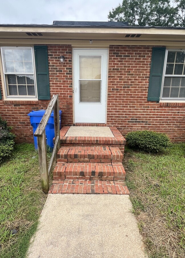 property at 2208 Candlewood Dr SW