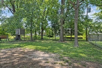 906 Chula Dr in Hazelwood, MO - Building Photo - Building Photo