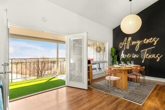 3306 Hyclimb Cir in Austin, TX - Building Photo - Building Photo