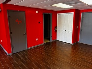 5346 Timuquana Rd-Unit -1 in Jacksonville, FL - Building Photo - Building Photo