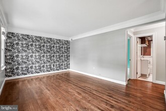4006 Dubois Ct in Woodbridge, VA - Building Photo - Building Photo