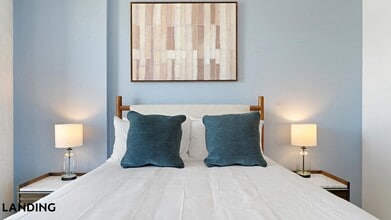 513 S Damen Ave, Unit 2009 in Chicago, IL - Building Photo - Building Photo