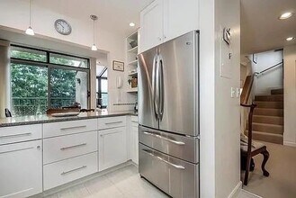 50 Winchester St in Brookline, MA - Building Photo - Building Photo