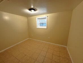 4431 S Sacramento Ave in Chicago, IL - Building Photo - Building Photo