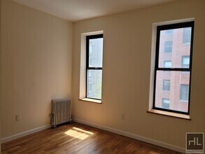 EAST 80 STREET in New York, NY - Building Photo - Building Photo