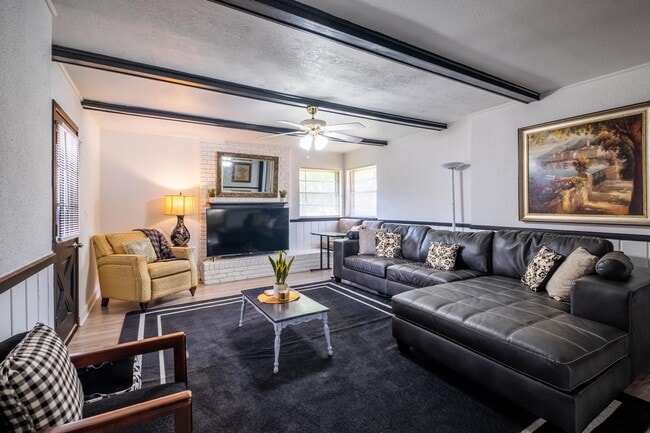 property at 7110 Brentwood Rd