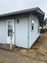 1508 Grant St in North Bend, OR - Building Photo